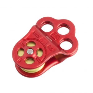 Triple attachment DMM pulley